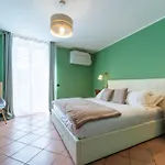 شقة Salita Monastero 1 *