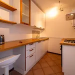 Salita Monastero 1 شقة بيلاجيو